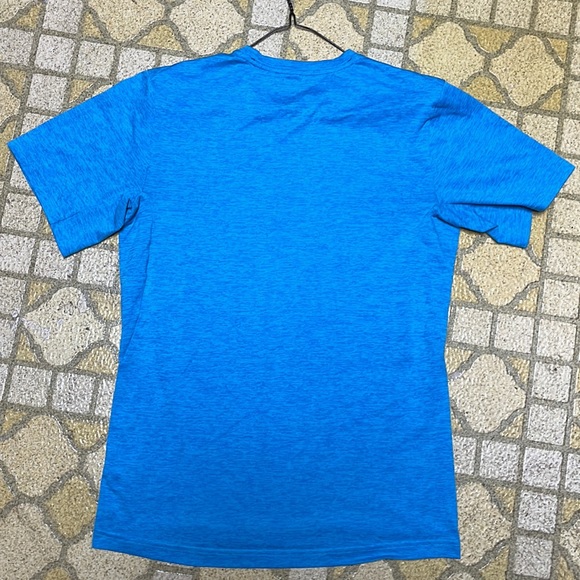 EUC Nike Athletic T-shirt - Picture 8 of 8